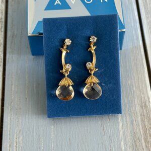 NWT AVON Extraordinary Briolette Vine Earrings w Rhinestones
